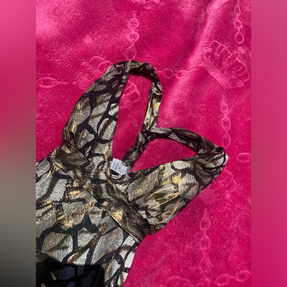 Touch 9 Flowy Gold Dress - Picture 5 of 6